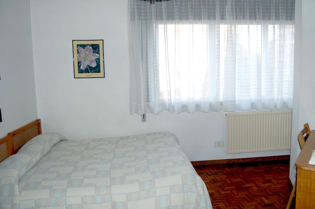 Hostal Charo II Santiago de Compostela Room photo
